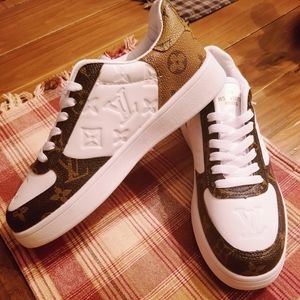 Womens 6.5 NEW shoes